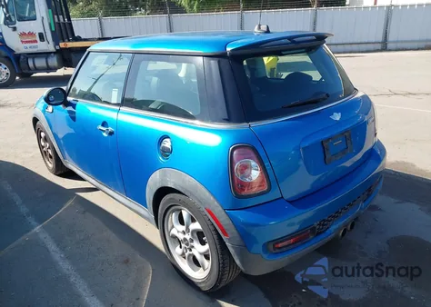 2011 Mini Cooper S from USA, damaged, VIN WMWSV3C53BTY23619